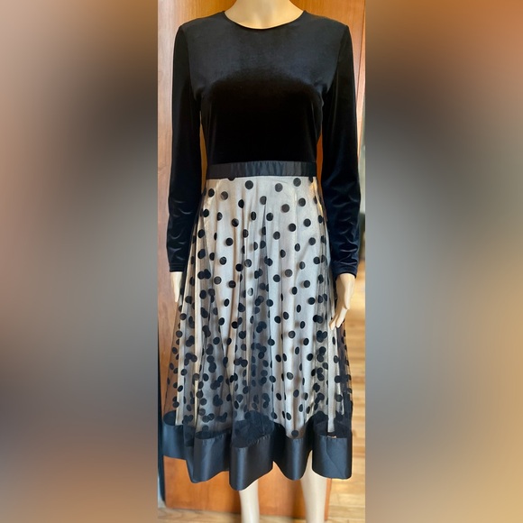 COPY-VALENTINO Velvet, Satin Trimmed, Polka Dot Net Black & Gold Dress Size S - Picture 2 of 11